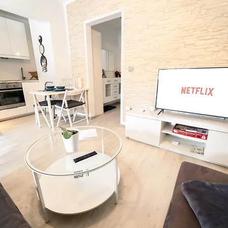 Truth - Kingsize Bett - Netflix - Zentral